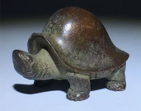 古玩农村收实心老铜长寿龟乌龟摆件龙龟富甲一...