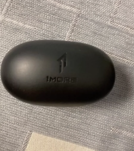 1MORE耳机,闲置出售 感兴趣的话点“我...