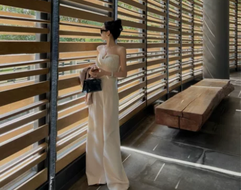 FBB limit春日新款垂坠飘逸一片式立...