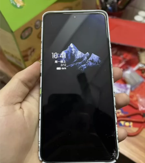 高中牲自用红米k50至尊版  12+256...