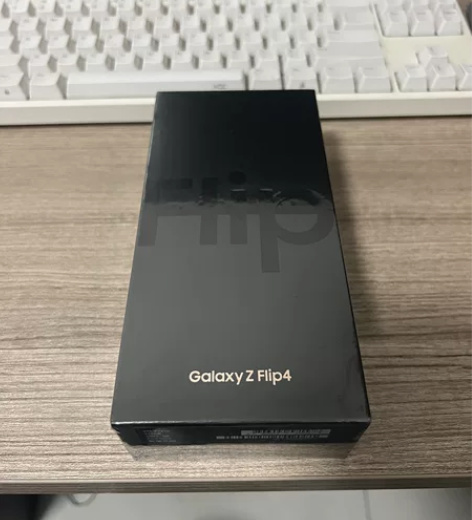 ?全新未拆封三星 Z Flip4折叠屏手机...