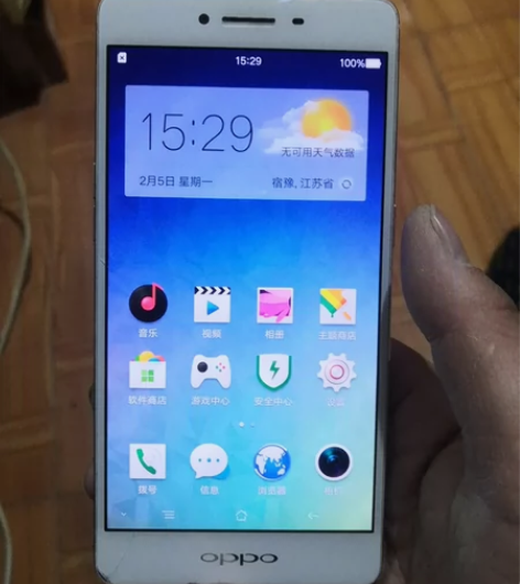 OPPO R7s，配置4+32，成色看图，...