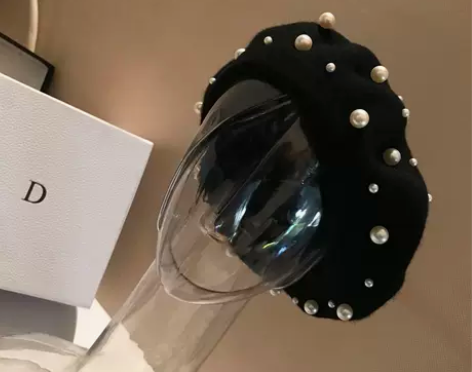 网红风珍珠羊毛贝雷帽女冬英伦复古毛呢八角帽...