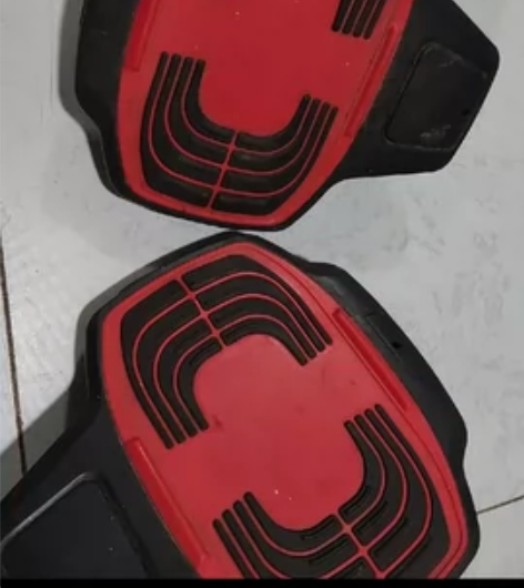 分体滑板,八九成新,完全正常使用便宜卖30...