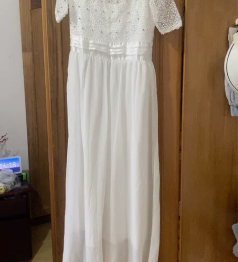 纯白色半袖珍珠连衣裙S码 无瑕疵全新 不包...