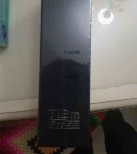 E人E本 T12mPro手写商务平板电脑5...