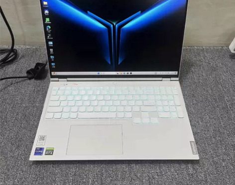 2022款联想Y9000P冰魄白  游戏本...