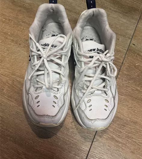 新百伦608 得物购入,喜欢的可以私信我,...