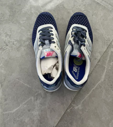 新百伦旅游鞋，37号，号足。全新。款式比较...