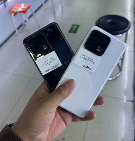 小米13  8+256G   一黑一白  ...
