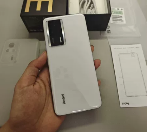 95新 红米K60E  三网通5G 搭载天...