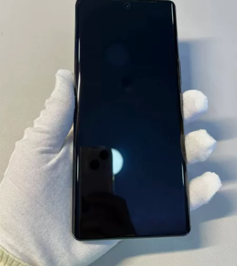 vivo S16：首创双面柔光人像，重新定...