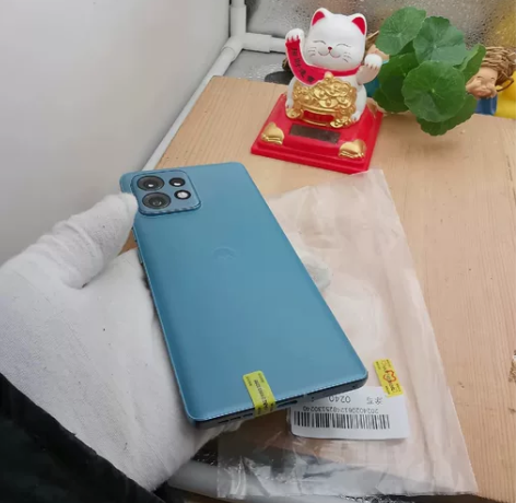 摩托罗拉X40 12-256 应用五开 自...