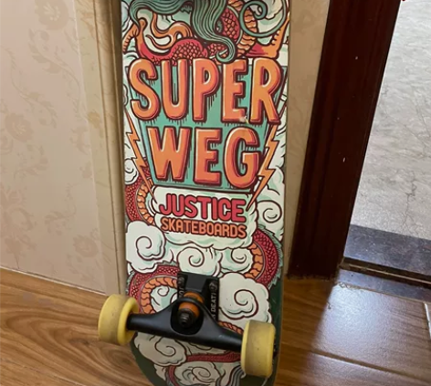 Justice滑板 原469买，积灰大概半...