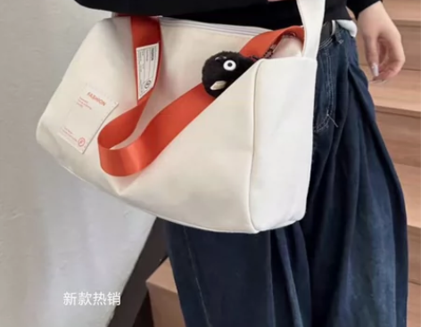 【清仓甩货】2023新款高级感斜挎女包时尚...