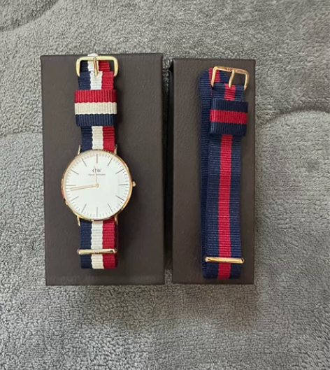 DW腕表 代购购于韩国 男女同款 赠全新同...