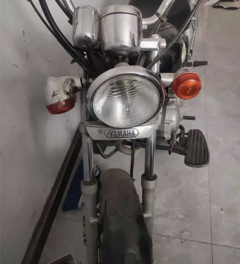 雅马哈太子摩托车，裸车 感兴趣的话点“我想...