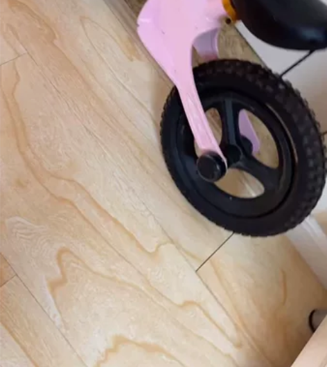 儿童平衡车无脚踏滑行车1-2-3-6岁宝宝...