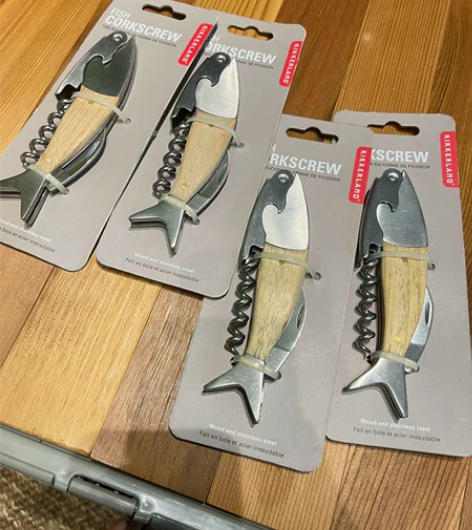 Kikkerland创意鱼形开瓶器木质防滑...