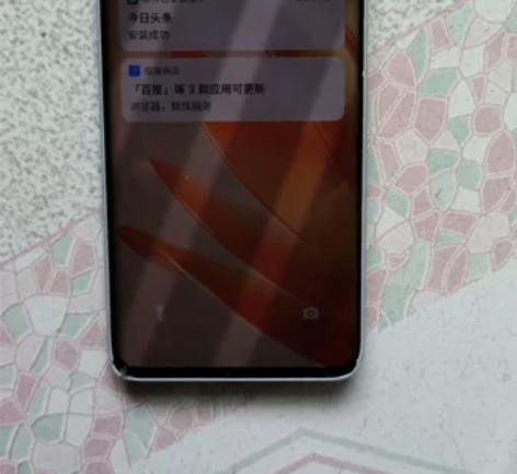 魅族18，8+128的，屏幕有点划痕，听筒...