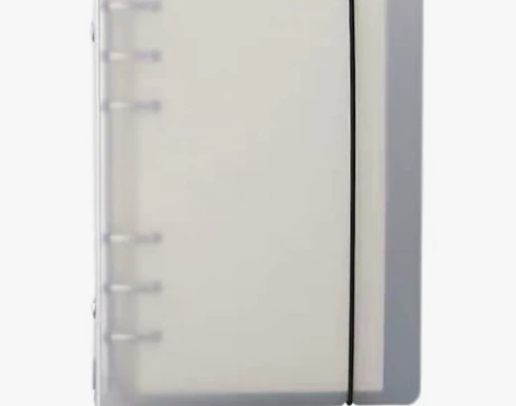 A5 6孔PP活页夹 ，有明显使用痕迹，一...