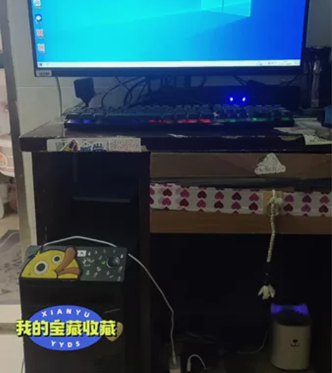 联想台式电脑主机低价出售，内含两个2G内存...