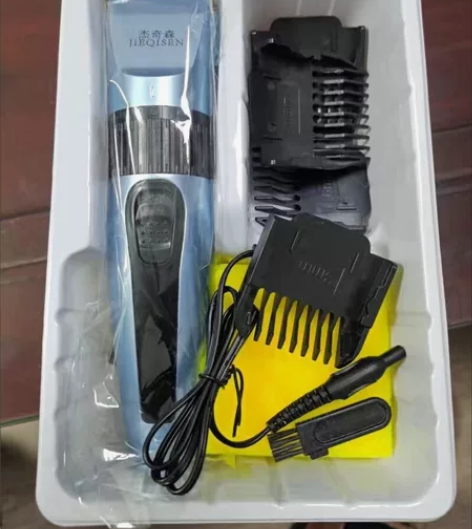 店铺不干了，全新电动理发器剃头刀电动推子1...