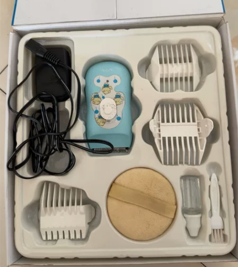 小孩理发器，很好用，不夹头发 孩子大了，用...