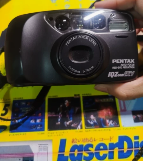 宾得espio70胶片机，机身成色很新，闪...