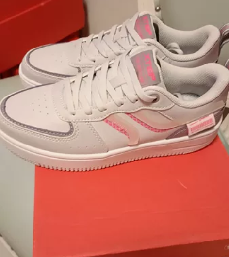 特步女板鞋系列，35码全新全新全新，断码小...