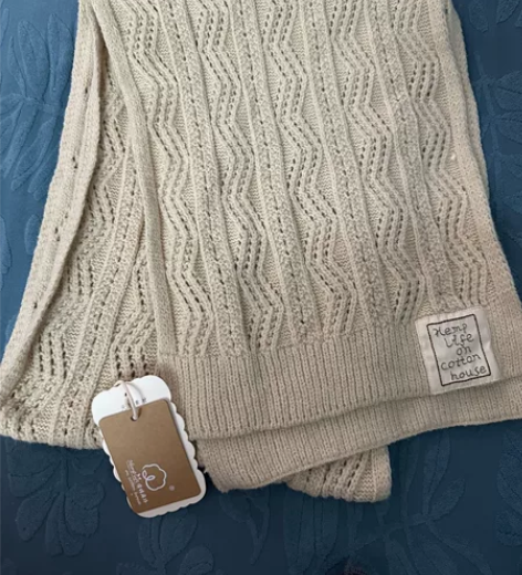 全新针织围巾,面料舒适颜色好看百搭,南方天...