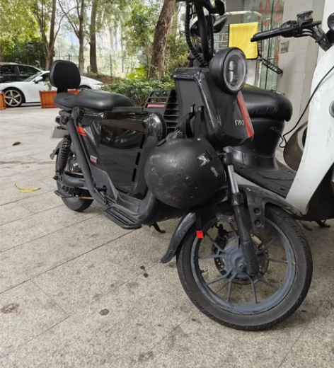 ?凤凰铝合金旅行电动自行车锂电池助力电动车...