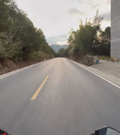 阿普利亚gpr125，有少改件，带裸牌 米...