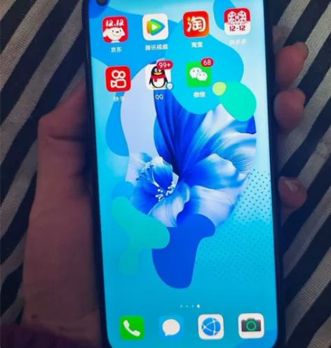 自用闲置华为nova5i 8+128 平时...