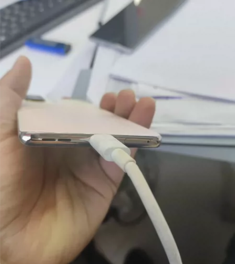 OPPO reno9 5G  8+256 ...