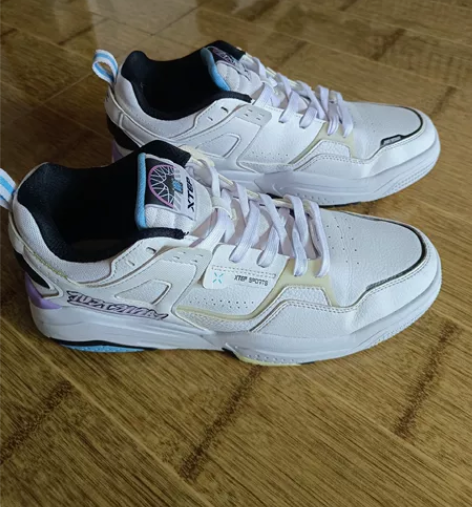 特步春秋款四季运动鞋男鞋低帮板鞋，44码，...