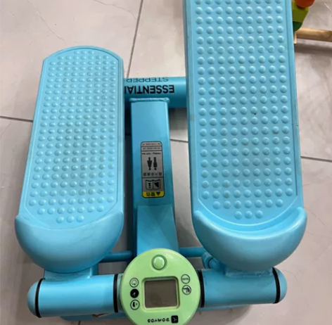 迪卡侬踏步机 迪卡侬踏步机 几乎全新 买来...
