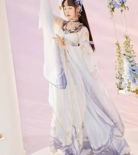 十三余小豆蔻儿[貂蝉金色仲夏夜-王者荣耀联...