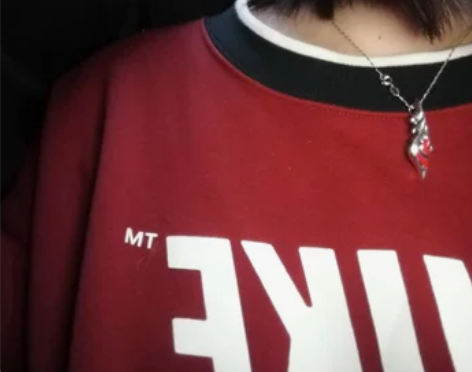 周生生凤求凰925银吊坠，没怎么带，买了个...