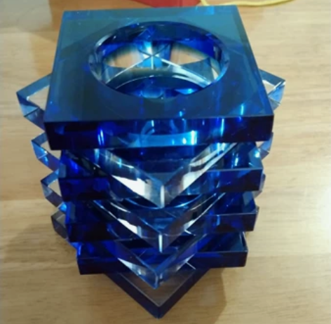 创意办公室大班台办公桌面双色双层交叉水晶笔...