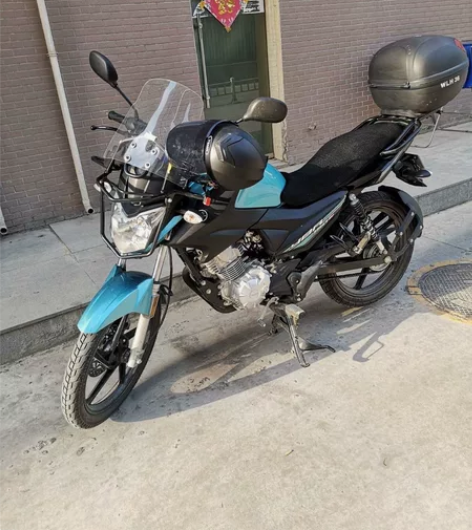 自己一手摩托车,因想换个踏板,现将闲置雅马...