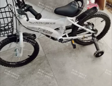 (商场专柜倒闭清货)全新儿童自行车男女宝宝...