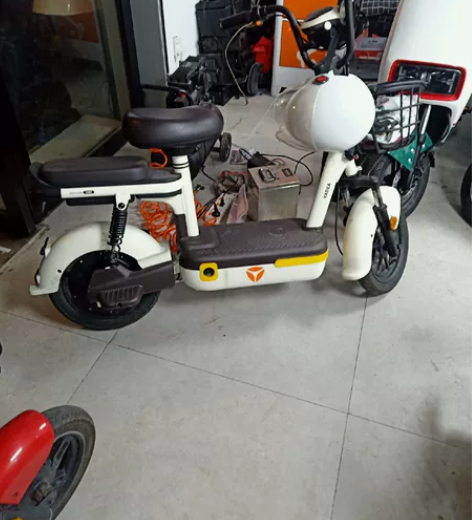 电动车出租租赁，雅迪，爱玛，绿源，哈啰，新...