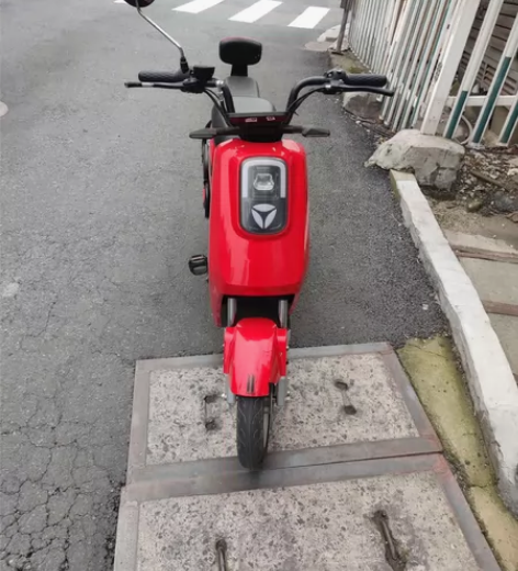 急转！！个人国标二手电动车，带黄牌，不怕拦...