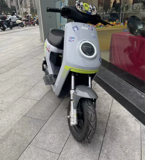 闲置小牛新款MqiL动力版电动车，基本都升...