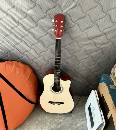 吉他 音乐吉他 之前买的吉他课跟1000多...