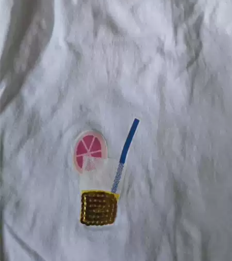 品牌：moomoo   短袖+背带裙 一套...