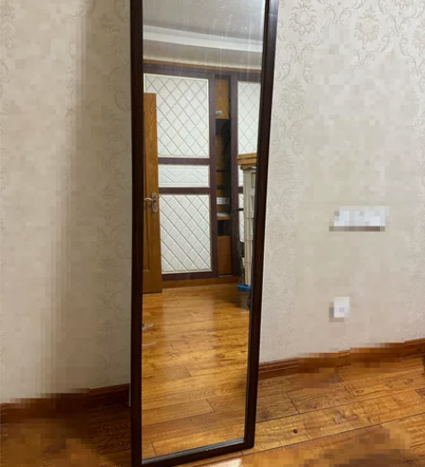 #搬家好物提前出 镜子，木框很结实，背后保...