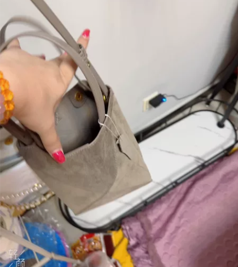 全新纯牛皮包可斜挎可单肩 不议价不包邮？全...