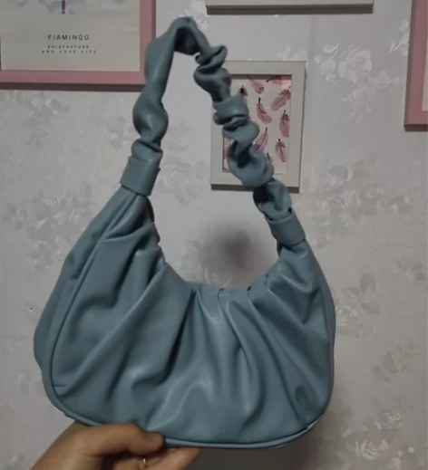 包包大甩卖： 图一：10元图二：15元图三...